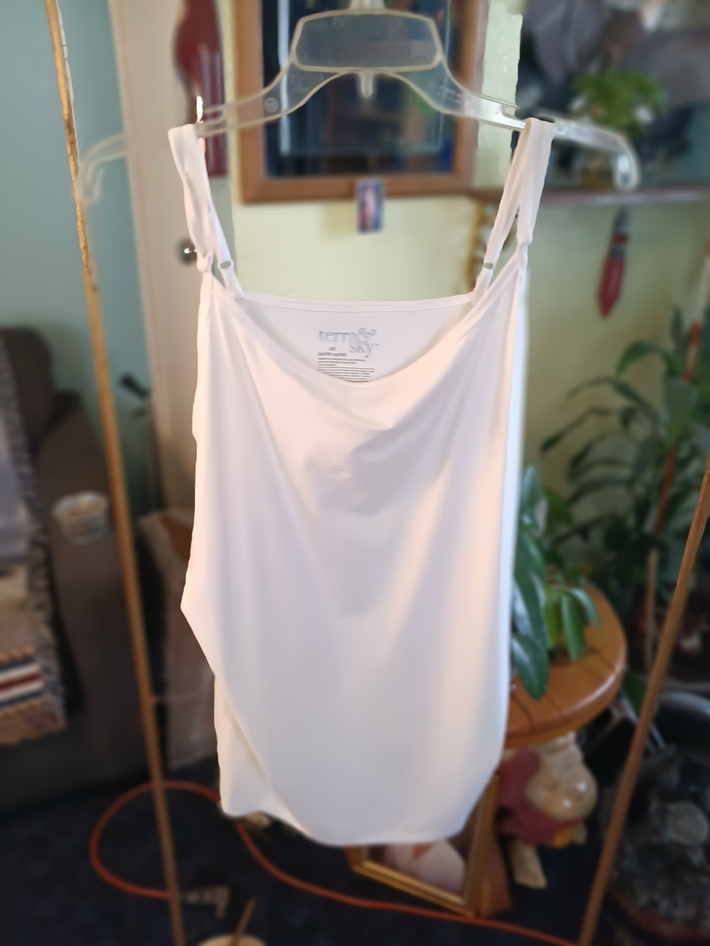 Terra & Sky White Adjustable-Strap Camisole